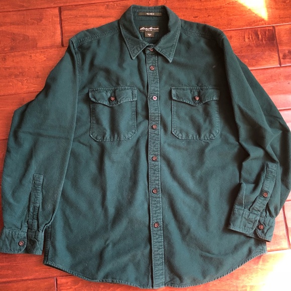 Men’s Eddie Bauer Green Button Up Shirt - Picture 5 of 8